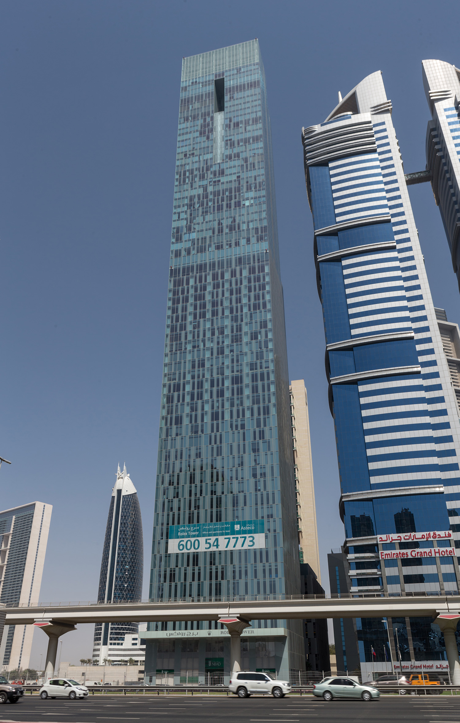 Rolex Tower, Dubai - View across Sheikh Zayed Road. © Mathias Beinling